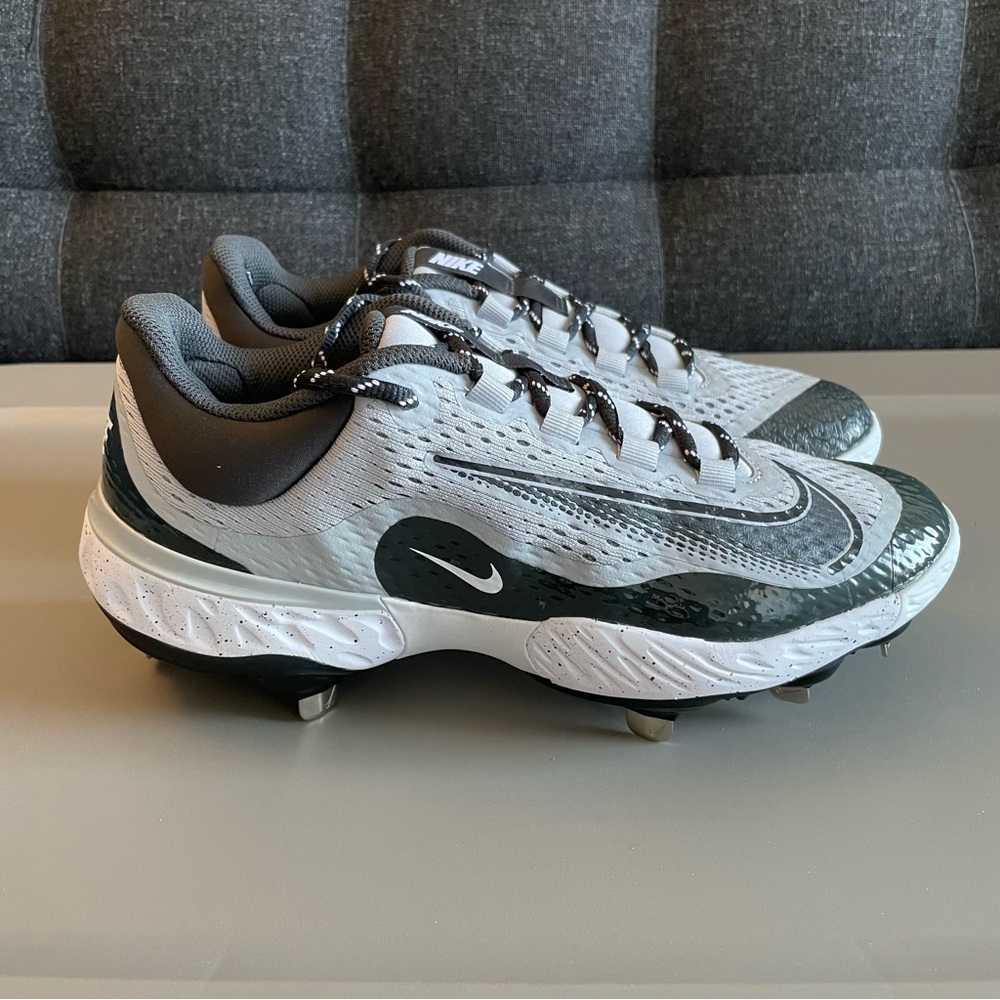 Nike Alpha Huarache Elite 4 Low Baseball Cleats DJ6521-004 Men's Size 8.5
